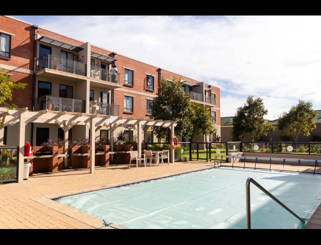 1 BEDROOM APARTMENT FOR SALE IN PINELANDS